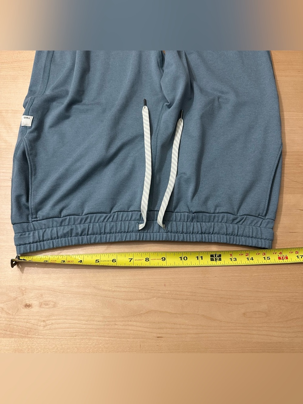 Vuori Performance Joggers blue/gray Women's Medium DreamKnit Soft Athletic VW303 - Picture 8 of 8